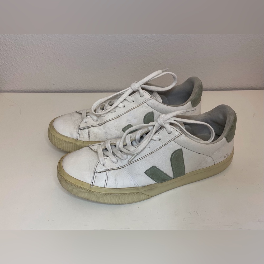 Veja Women’s Esplar‎ Leather White Clay Sneakers Size 10